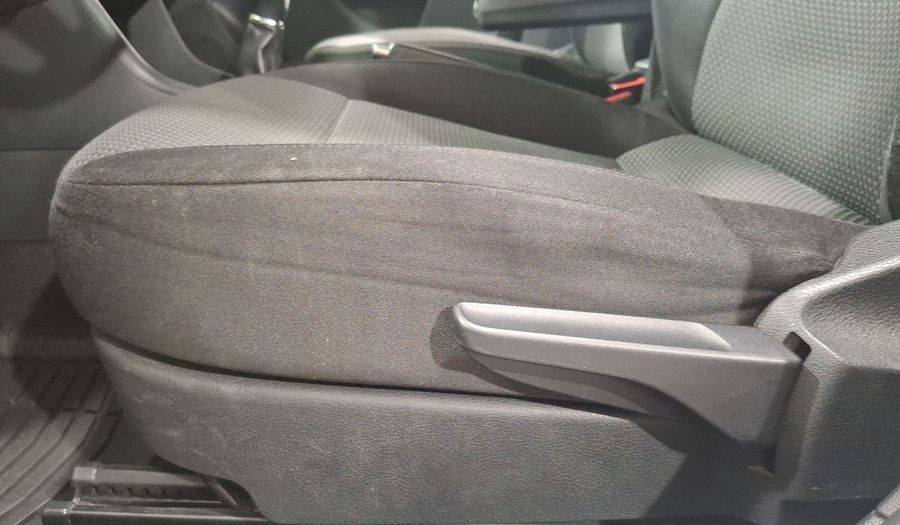 Seat Toledo 1.2 TSI STYLE MT Sedan 2015