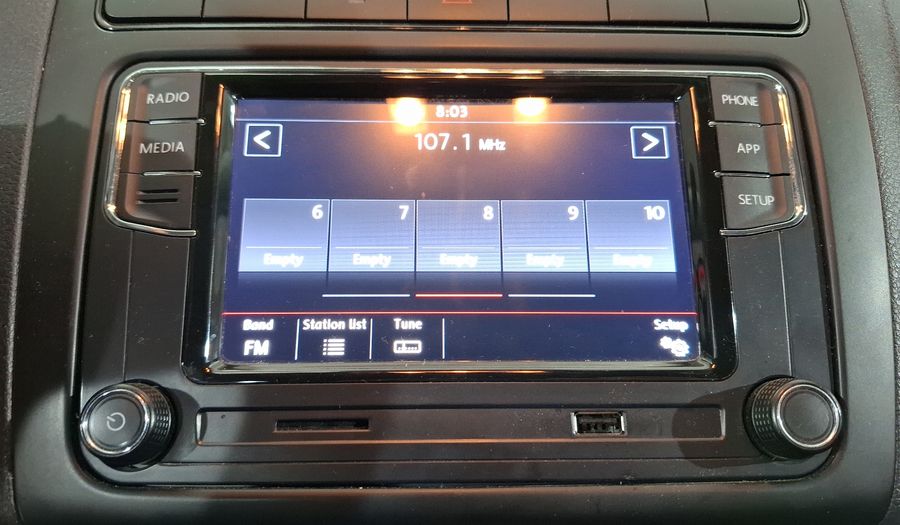 Volkswagen Polo 1.6 STARTLINE AUTO Hatchback 2022
