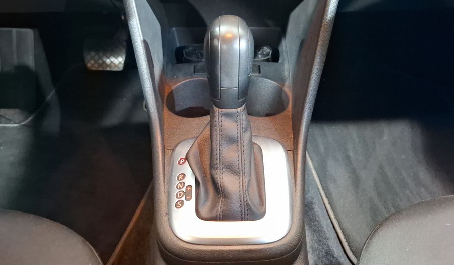 Volkswagen Polo 1.6 STARTLINE AUTO Hatchback 2022