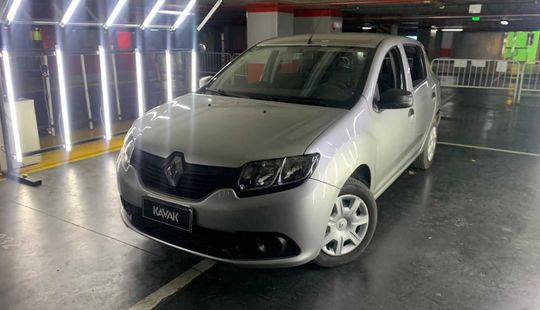 Renault • Sandero