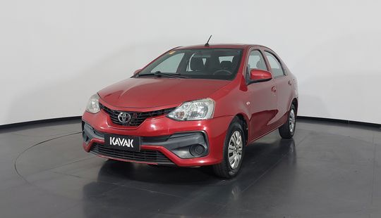 Toyota • Etios