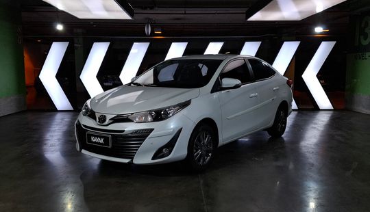Toyota • Yaris