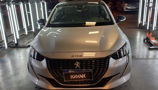 Peugeot • 208