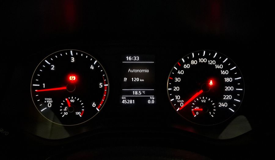 Volkswagen Amarok 2.0 TDI 140CV TRENDLINE 4X2 Pickup 2022
