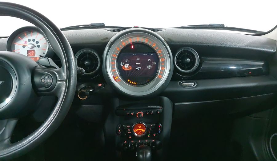 Mini Cooper 1.6 COOPER CHILI AT Hatchback 2013