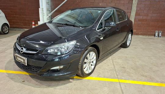 Opel • Astra