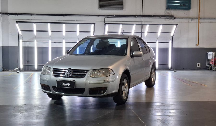 Volkswagen Bora 2.0 TRENDLINE Sedan 2013