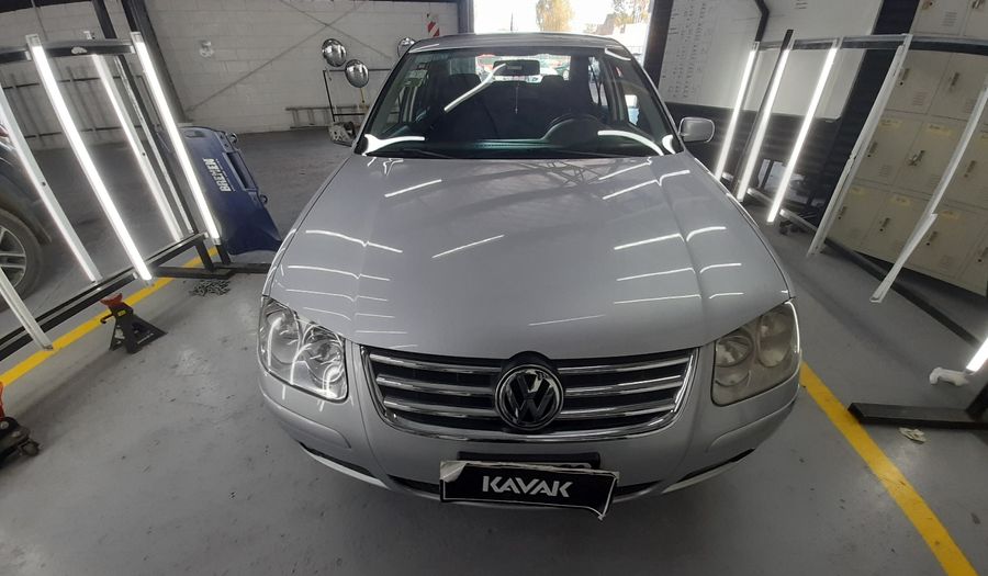 Volkswagen Bora 2.0 TRENDLINE Sedan 2013