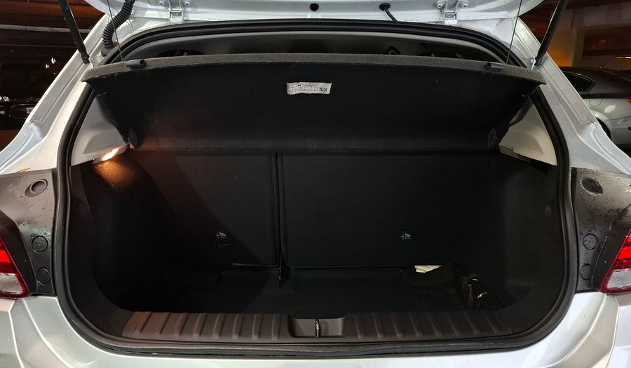 Chevrolet Onix 1.2 LT TECH Hatchback 2020
