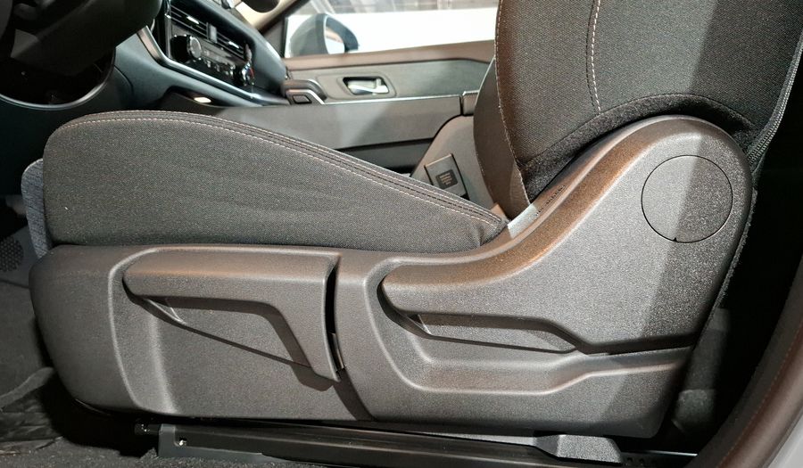 Nissan X-trail 2.5 ADVANCE 2 ROW CVT Suv 2025
