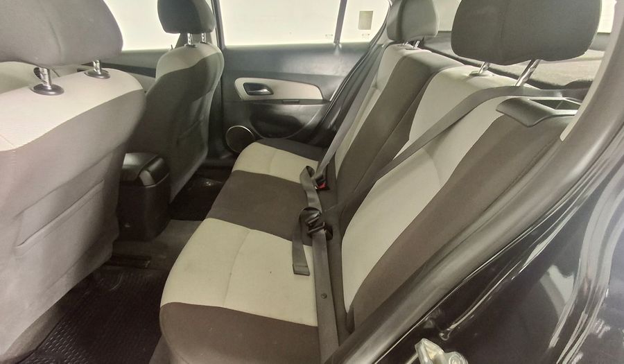 Chevrolet Cruze 1.8 LS HB Hatchback 2016