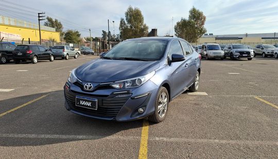 Toyota • Yaris