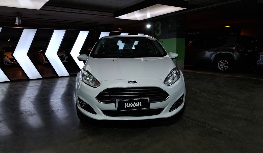 Ford Fiesta Kinetic Design 1.6 TITANIUM Sedan 2018