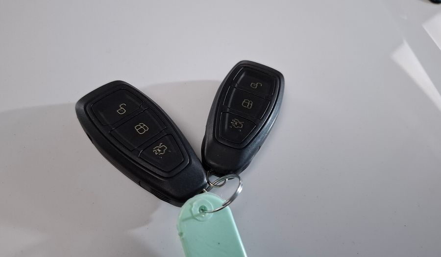Ford Fiesta Kinetic Design 1.6 TITANIUM Sedan 2018