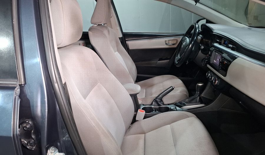 Toyota Corolla 1.8 LE CVT Sedan 2015