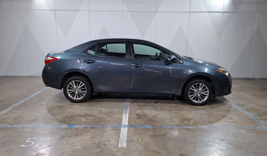 Toyota Corolla 1.8 LE CVT Sedan 2015