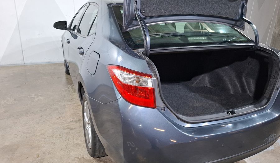 Toyota Corolla 1.8 LE CVT Sedan 2015