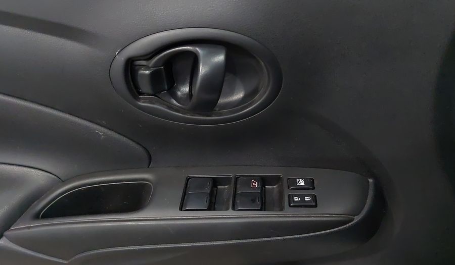 Nissan V-drive 1.6 V-DRIVE A/C AUDIO Sedan 2024