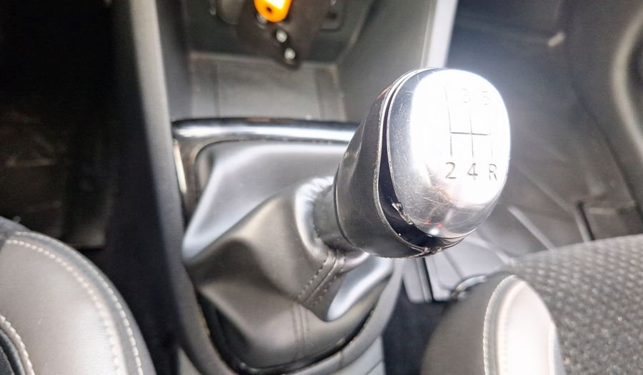 Renault Clio 0.9T DYNAMIQUE Hatchback 2019