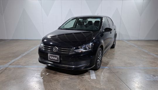 Volkswagen • Vento