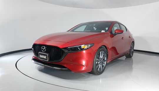 Mazda • Mazda 3