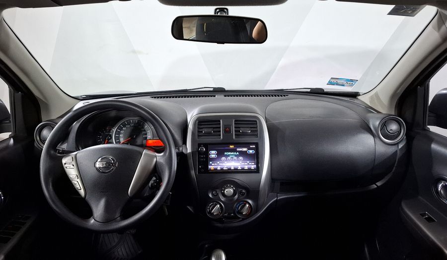 Nissan March 1.6 ADVANCE Hatchback 2020