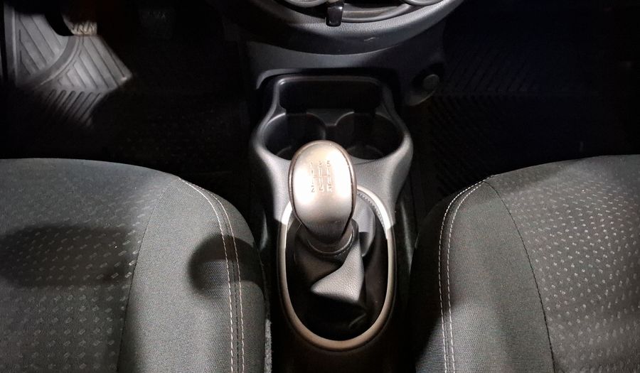 Nissan March 1.6 ADVANCE Hatchback 2020