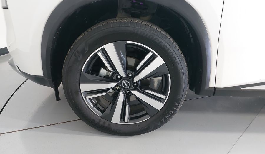 Nissan X-trail 2.5 PLATINUM PLUS 2 ROW CVT Suv 2025