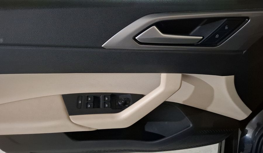 Volkswagen Virtus 1.0 HIGHLINE AUTO Sedan 2023
