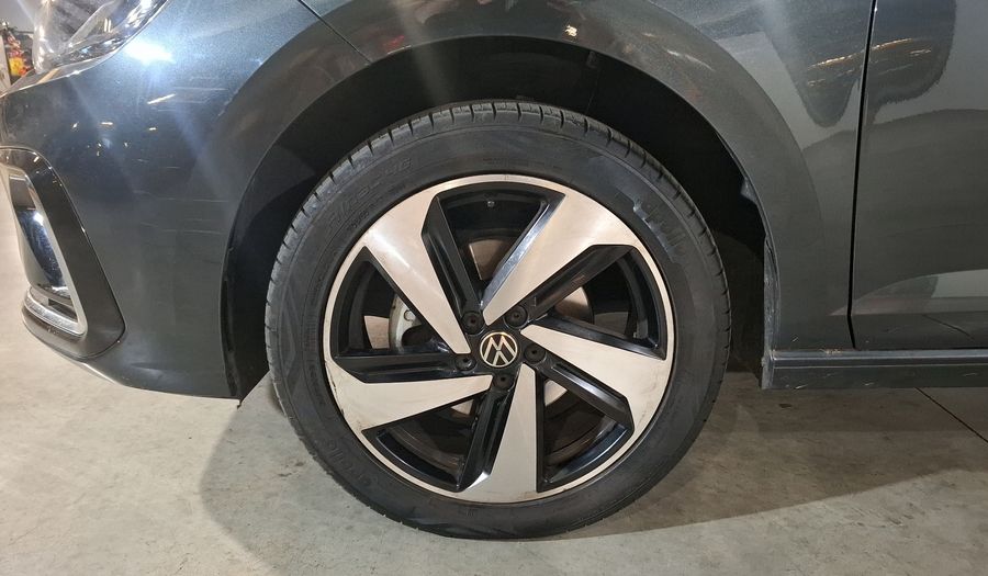 Volkswagen Virtus 1.0 HIGHLINE AUTO Sedan 2023