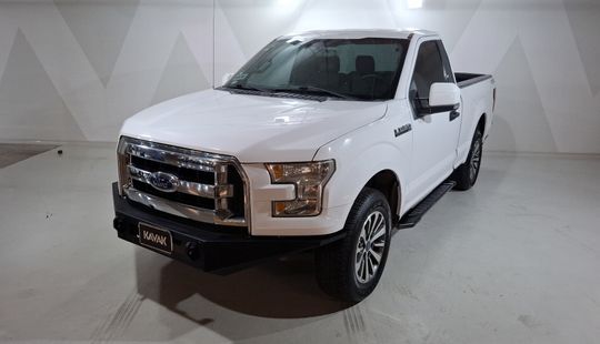 Ford • Lobo
