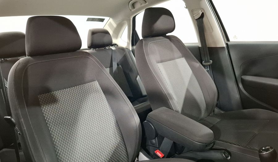 Volkswagen Vento 1.6 HIGHLINE Sedan 2019