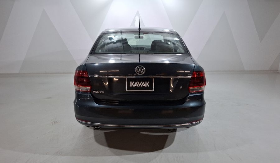 Volkswagen Vento 1.6 HIGHLINE Sedan 2019
