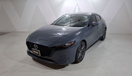 Mazda • Mazda 3