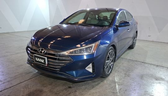 Hyundai • Elantra