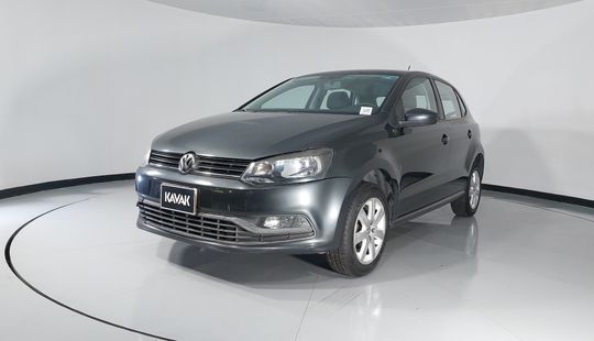 Volkswagen • Polo
