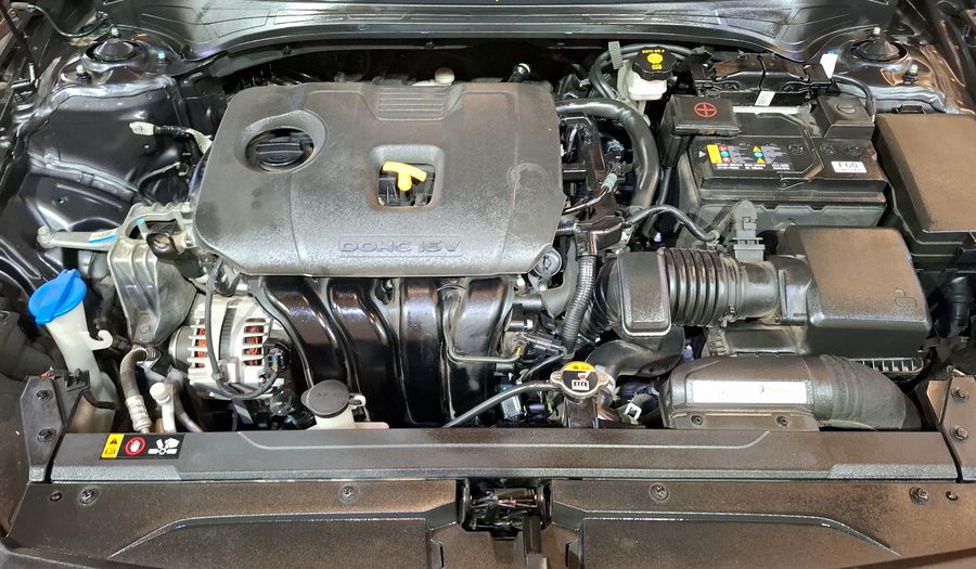 Kia Forte 2.0 EX IVT Hatchback 2022