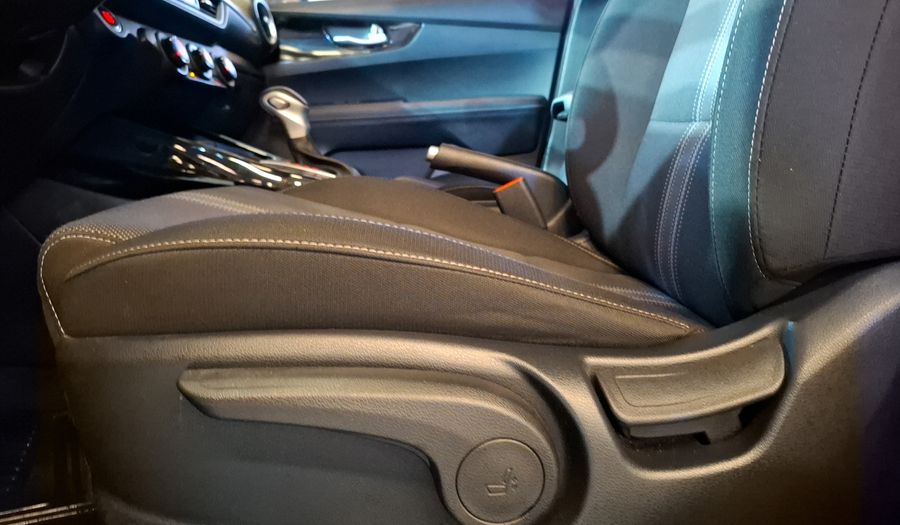 Kia Forte 2.0 EX IVT Hatchback 2022