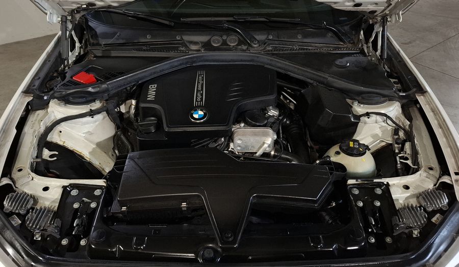 Bmw Serie 2 2.0 220IA Coupe 2015