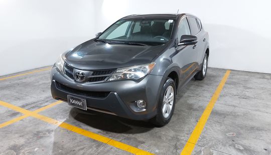 Toyota • RAV4
