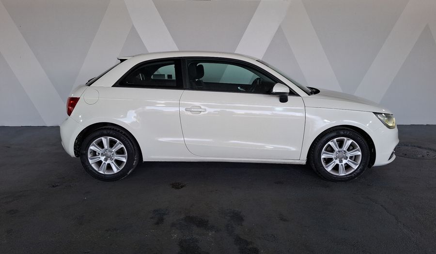 Audi A1 1.4 TFSI COOL S TRONIC Hatchback 2015