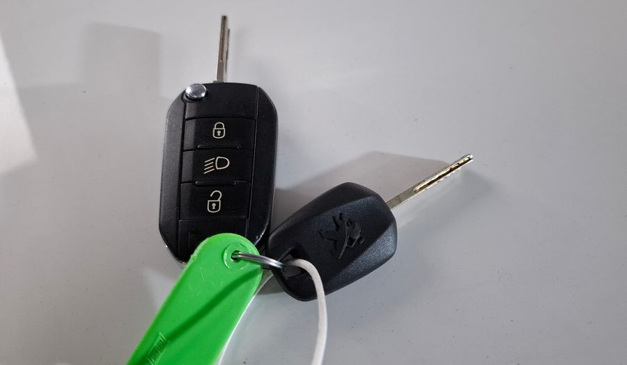 Peugeot 2008 1.6 ALLURE AM20 Suv 2020