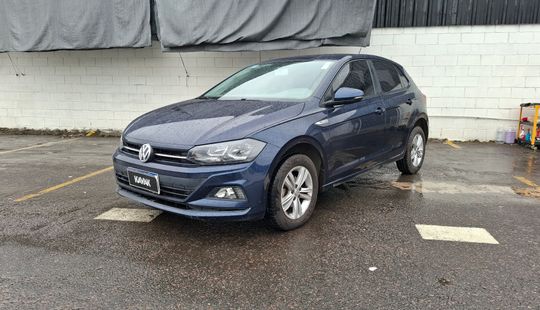 Volkswagen • Polo