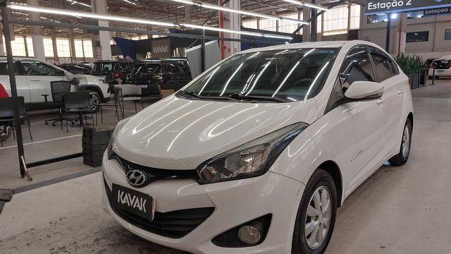 Hyundai • HB20S