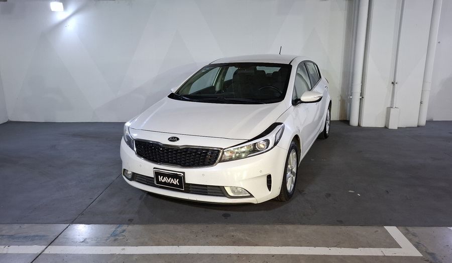 Kia Forte 2.0 EX AUTO Hatchback 2018
