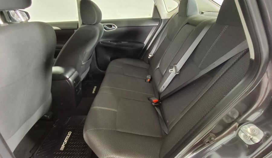 Nissan Sentra 1.8 ADVANCE CVT Sedan 2015