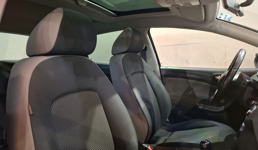Seat Ibiza 1.6 STYLE MT FULL LINK Hatchback 2017