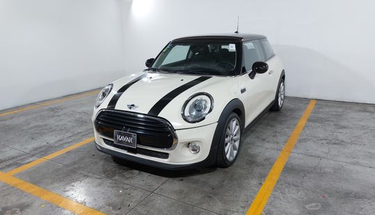 Mini • Cooper