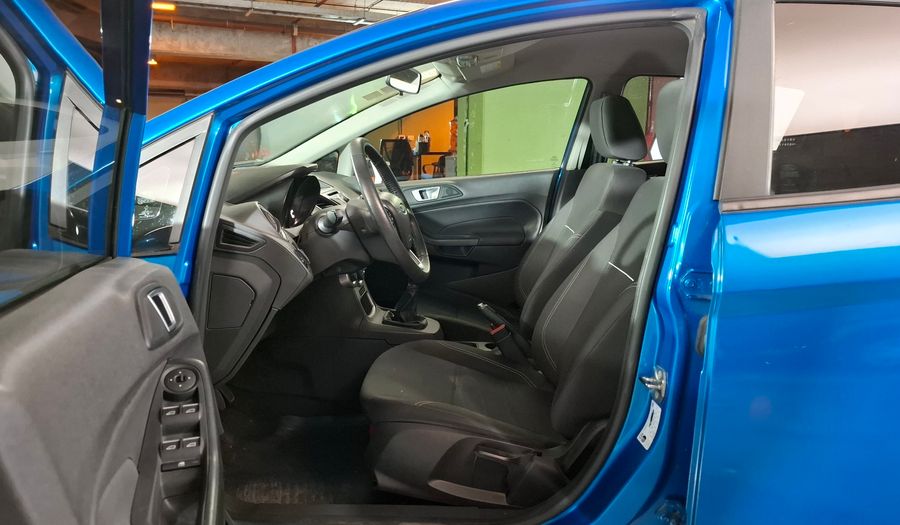Ford Fiesta Kinetic Design 1.6 SE Hatchback 2017