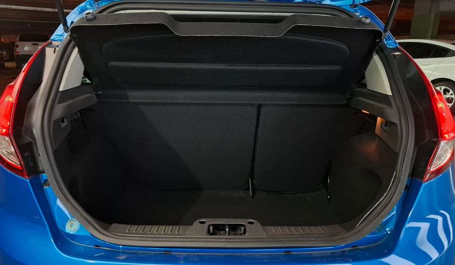 Ford Fiesta Kinetic Design 1.6 SE Hatchback 2017